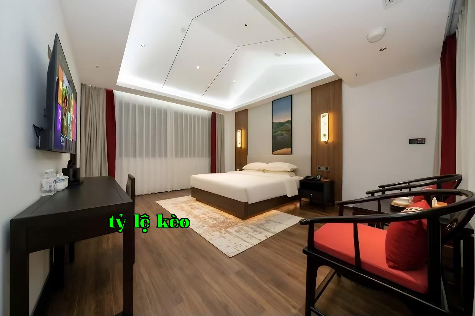 Phòng giường lớn làng cổ Đắc Mỹ